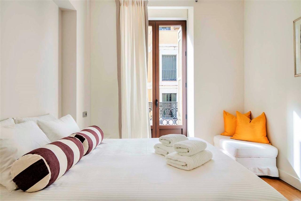 Sebastian Souviron Suites In Malaga By Solaga Holiday Homes Exterior foto